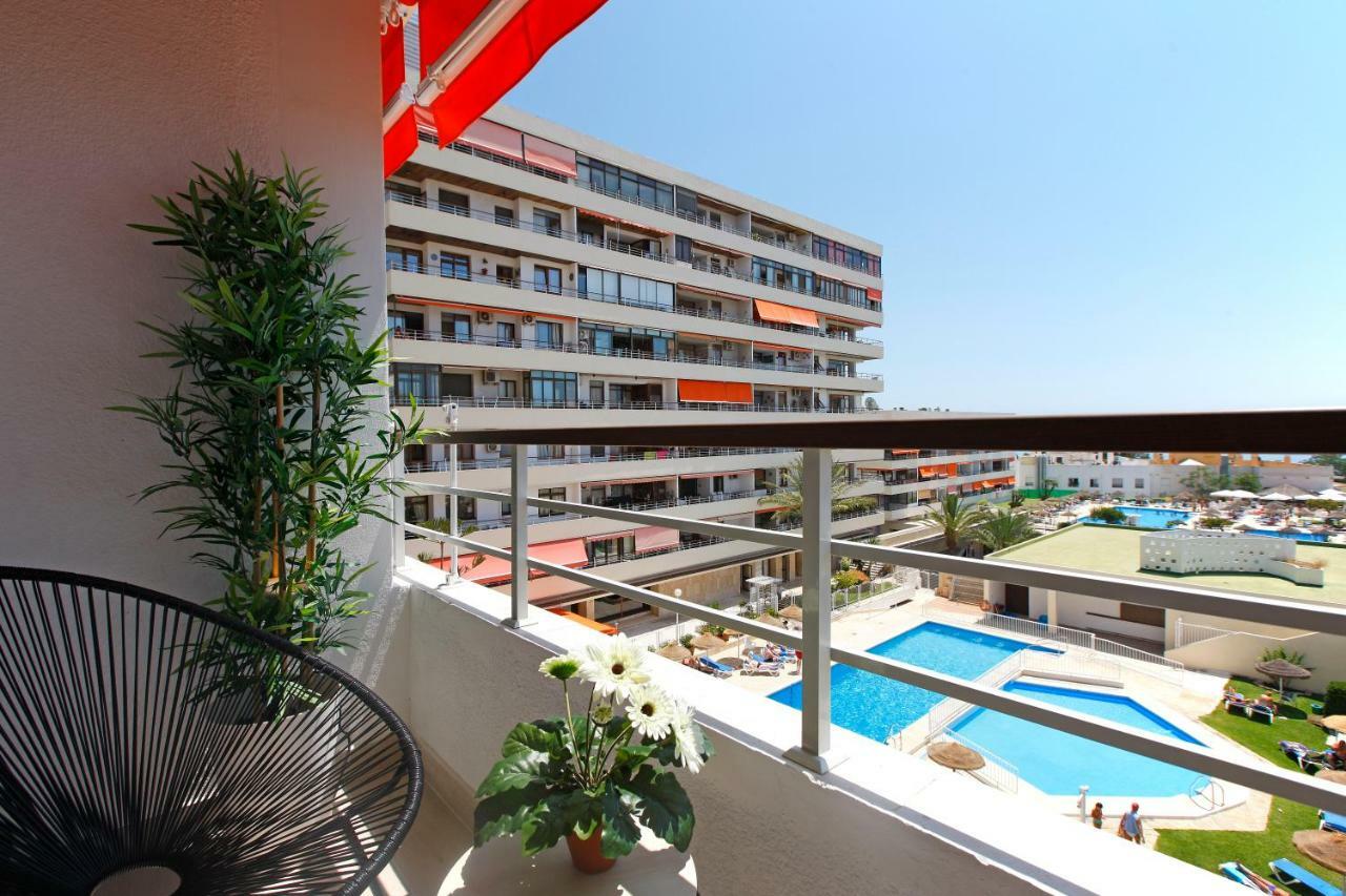 Апартаменты Nogalera Terrace - Adults Only Торремолинос Экстерьер фото